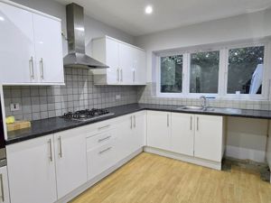 Photo 10- click for photo gallery